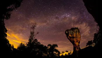 Parque Vila Velha, em parceria com a Nasa, promove observação da Lua 
