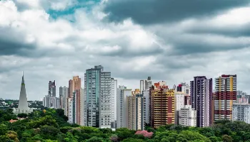 Previsão do tempo indica chuva em Maringá nesta segunda (23) e calor de 33ºC; saiba mais 