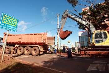 Pista da Pedro Taques permanece interditada até esta quarta-feira 