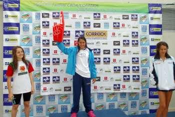 Atleta de Maringá é destaque em Sul Brasileiro de Natação 