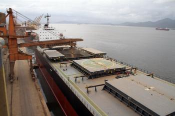 Depois de oito anos, Paraguai retoma exportações de soja por Paranaguá 