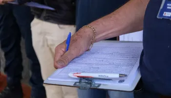Prefeitura de Maringá promove ação para regularização de vendedores ambulantes na cidade 