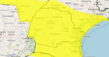 Avanço de nova frente fria deixa o tempo instável no Paraná e Inmet emite alerta de tempestade 