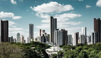 Frente fria se aproxima de Maringá até o final desta semana 