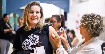 Mais de 114 mil doses da vacina contra a gripe foram aplicadas em Maringá neste ano 