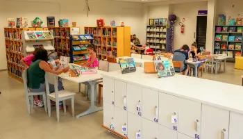 Projeto ‘Férias nas Bibliotecas’ de Maringá oferece atividades durante este mês; confira Projeto ‘Férias nas Bibliotecas’ de Maringá oferece atividades durante este mês; confira