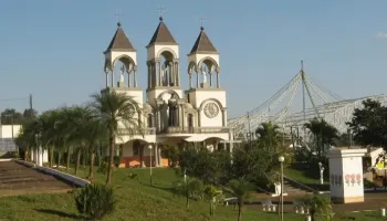 Prefeitura de Barbosa Ferraz abre processo seletivo com salários de até R$ 18,4 mil 