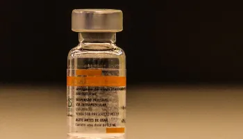 São Paulo recebe matéria prima para produção de 7 milhões de doses da Coronavac 