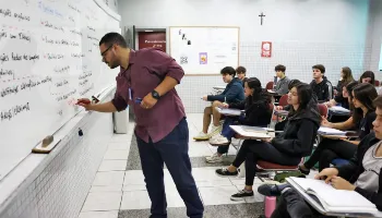 Enem 2024: MEC divulga gabaritos oficiais e cadernos de questões 