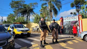 Estudante é morta a tiros por ex-aluno que invadiu escola de Cambé 