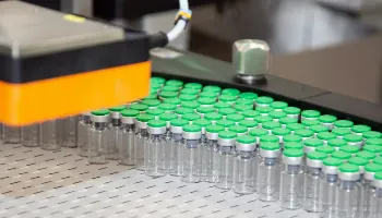 Fabricante de vacina da dengue firma parceria para ampliar produção das doses 