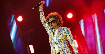 Sandra Sá é confirmada como show de encerramento do Femucic 2026 