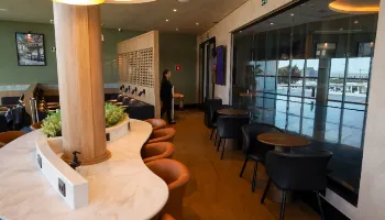 Aeroporto de Maringá ganha primeira sala VIP; veja fotos
