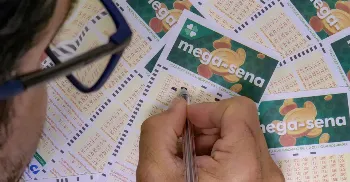 Mega-Sena premia quatro apostas simples do Paraná na quina; veja as cidades 