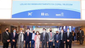 Leilão da Copel Telecom arrecada R$ 2,39 bilhões 