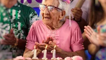 População com 100 anos ou mais cresceu 39% em 12 anos no Paraná 