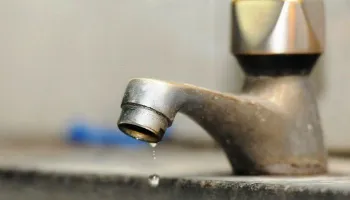 Bairros de Maringá terão abastecimento de água interrompido; veja lista 