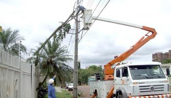 Copel afirma que não cortará a luz de inadimplentes 