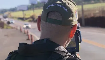 Em oito horas de fiscalização, radar móvel flagra 118 infrações na rodovia entre Maringá e Iguaraçu Em oito horas de fiscalização, radar móvel flagra 118 infrações na rodovia entre Maringá e Iguaraçu