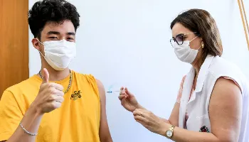 Veja o cronograma de vacinação contra covid-19 desta segunda-feira (18) em Maringá 