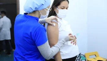 Maringaenses de 57 a 59 anos sem comorbidades podem se vacinar nesta quarta-feira (9) 