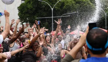Celular no Carnaval: saiba como proteger seus dados em caso de furto 