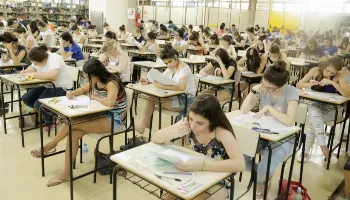 Inscrições do vestibular EaD da UEM abrem no próximo dia 9 