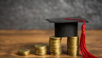 Estudantes de Medicina em vulnerabilidade socioeconômica podem concorrer a bolsa de estudos 