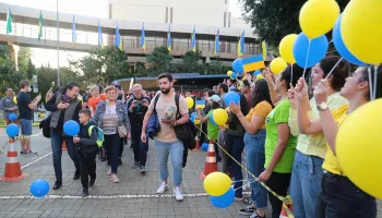 Maringá recebe oito famílias ucranianas refugiadas da guerra Maringá recebe oito famílias ucranianas refugiadas da guerra