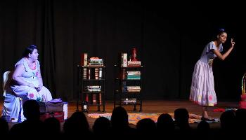 Caiuá Companhia de Teatro apresenta espetáculo “Era uma vez eu conto pra vocês”. 