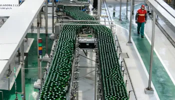 Indústria de bebidas foi a que mais cresceu em 2022 no Paraná 