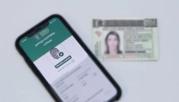 Prazo para eleitores baixarem o e-Título termina neste sábado (29), alerta TSE 