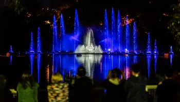 Roda gigante, Big Tower começam funcionar na Maringá Encantada