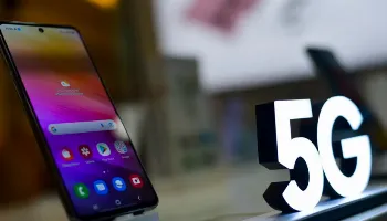 Presente em quase 600 municípios, rede 5G completa dois anos 