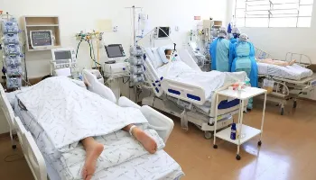 Todas as regionais da Saúde do Paraná possuem 95% ou mais dos leitos ocupados Todas as regionais da Saúde do Paraná possuem 95% ou mais dos leitos ocupados