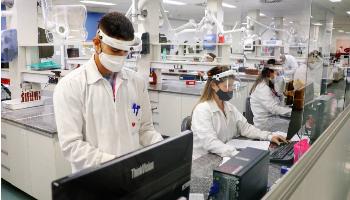 Anvisa inspeciona empresa que pretende produzir Sputnik V no Brasil 