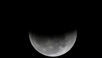 Eclipse lunar total do dia 16 de maio será visível em todo o Brasil 