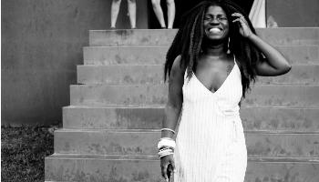 Rubia Divino lança a série ‘Em Negrito’ no YouTube com artistas da música 