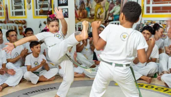 Centro Cultural Sucena abre matrículas para aulas de capoeira e danças afro-brasileiras