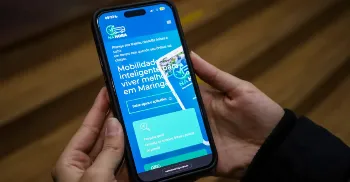 Secretaria de Mobilidade Urbana lança nova plataforma para acompanhar ônibus de Maringá 