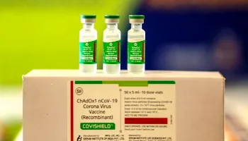 Vacina Astrazeneca passa em teste de fábrica e Fiocruz anuncia início de produção Vacina Astrazeneca passa em teste de fábrica e Fiocruz anuncia início de produção