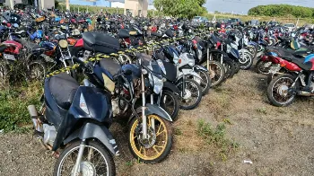 Detran realiza leilão em Maringá com 1.185 veículos e lotes avaliados em R$ 1,3 milhão 