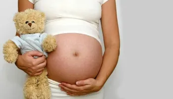 Gravidez na adolescência tem queda de 48% no Paraná nos últimos 20 anos 