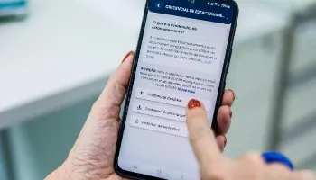 Credenciais de estacionamento para idosos e PcDs podem ser emitidas por aplicativo; entenda 