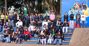“Cola Aí! Aprova”: prefeitura lança cursinho pré-vestibular gratuito nesta semana 