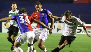 Maringá FC empata em 0 a 0 contra o Paraná Maringá FC empata em 0 a 0 contra o Paraná