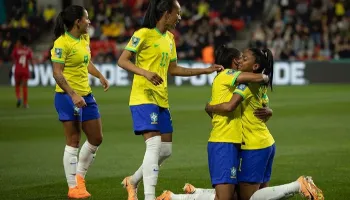 Brasil ganha do Panamá por 4 a 0 e estreia com goleada na Copa do Mundo feminina Brasil ganha do Panamá por 4 a 0 e estreia com goleada na Copa do Mundo feminina