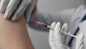 Saiba tudo sobre a nova vacina contra a dengue, que chega ao Brasil nesta semana 