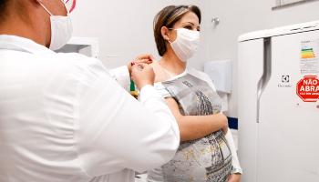 Semana inicia com vacinação exclusiva para gestantes e crianças com menos de 6 anos 