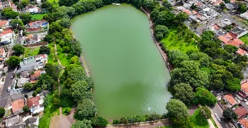 4ª Travessia Quebra Gelo reúne mais de 100 atletas no lago do Buracão neste domingo (16) 
